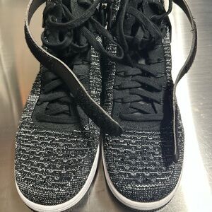 Nike Air Force 1 Ultra Flyknit Mid "Oreo"